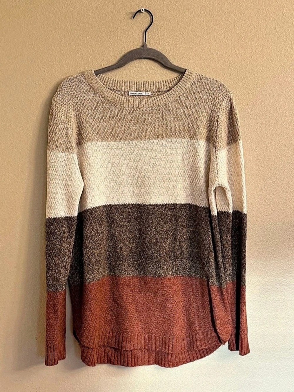 Pink Clover Color Block Crewneck Sweater XL Brown & White